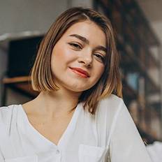Holiday Expert | 1-2 Years of Experience